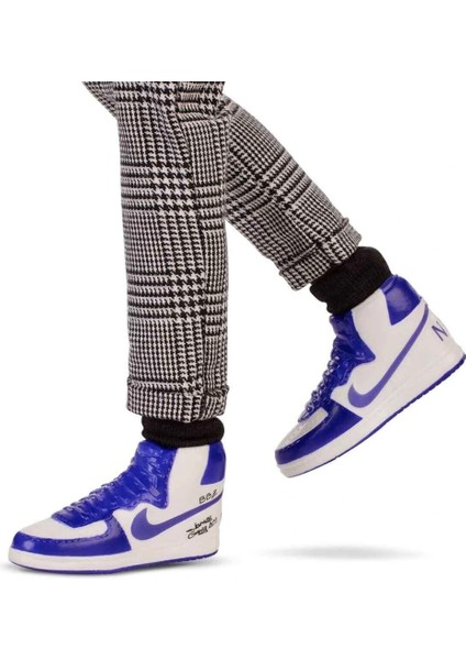 Nessiworld HRM33 Kenbassadors Bebek - Lebron James modelleri