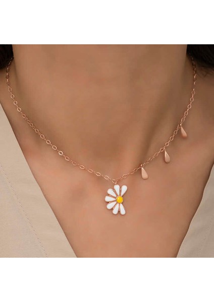 925 Ayar Gümüş Papatya Seviyor Sevmiyor Bayan Gümüş Kolye T5981 (593593) indirimleri