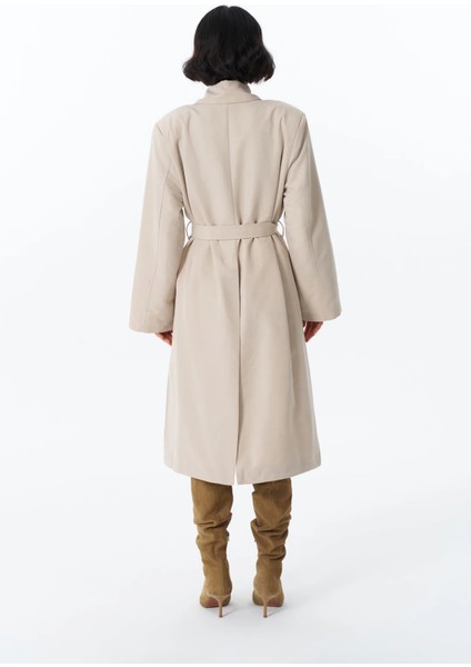 Kolu Yılan Desen Garnili Beli Kemerli Trençkot Bej fırsatları