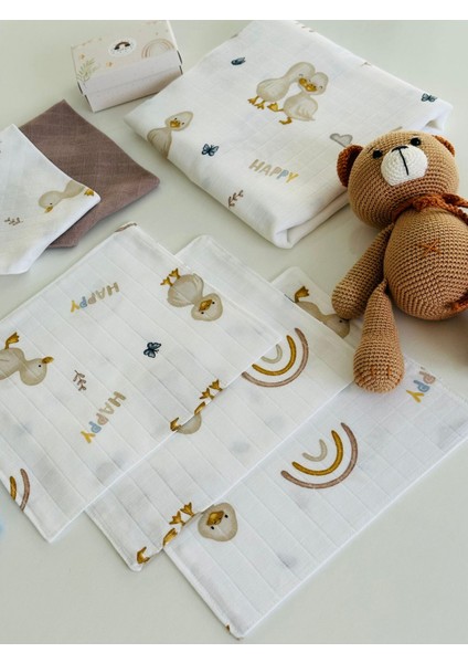 Ftbabycollection %100 Pamuk Yenidoğan Müslin Hediye Seti ( Battaniye ,çorap , Önlük, Ağız Mendili Seti ) indirimleri