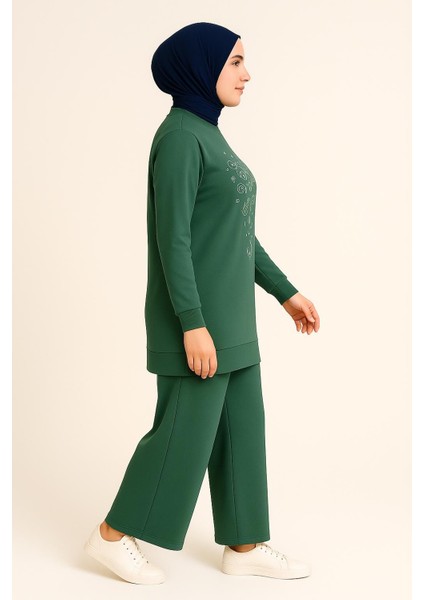 Kadın Yeşil Tesettür Giyim Zarif Önü Taş Detaylı ve Bisiklet Yakatunik & Pantolon Ikili Takım fiyatları
