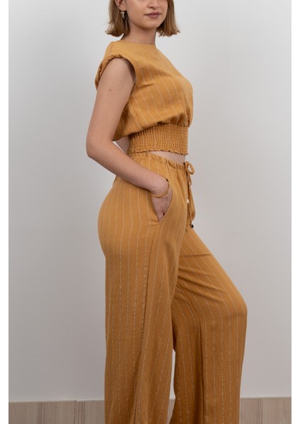 Beli Gipeli Çizgili Üst ve Cepli Pantolon Takım 1247 fırsatları