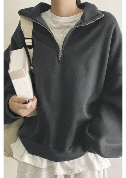 Kadın Pamuklu Oversize Silver Yarım Fermuarlı Sweatshirt modelleri