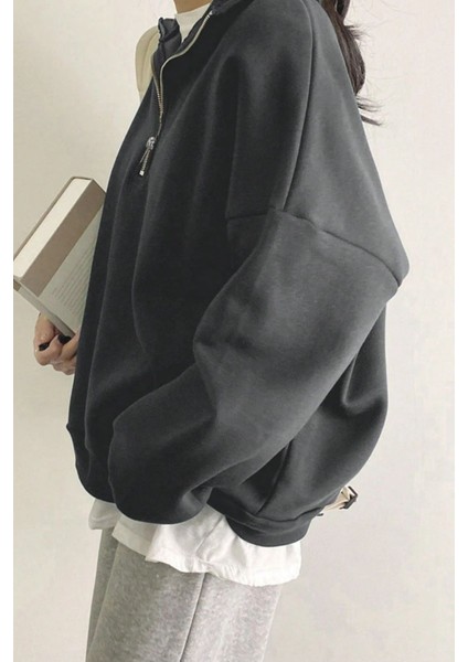 Kadın Pamuklu Oversize Silver Yarım Fermuarlı Sweatshirt indirimleri