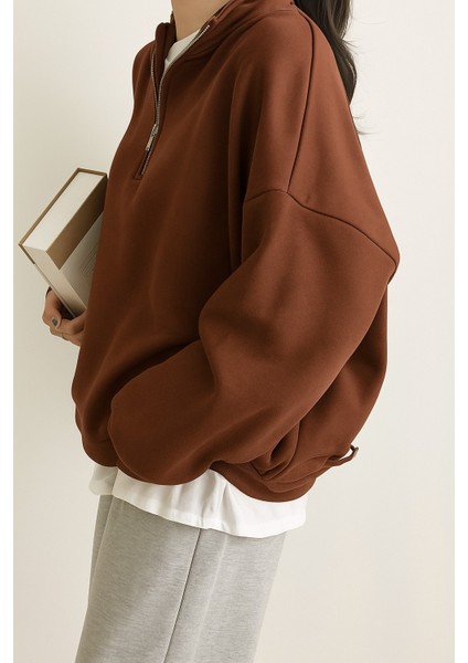 Kadın Pamuklu Oversize Silver Yarım Fermuarlı Sweatshirt fırsatları