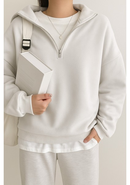 Kadın Pamuklu Oversize Silver Yarım Fermuarlı Sweatshirt modelleri