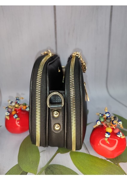 Üç Bölmeli Siyah Çapraz Çanta indirimleri