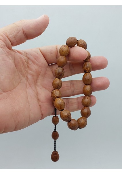 Andız Ağacı 17LIK Efe Tesbih 12*14MM (56530) modelleri