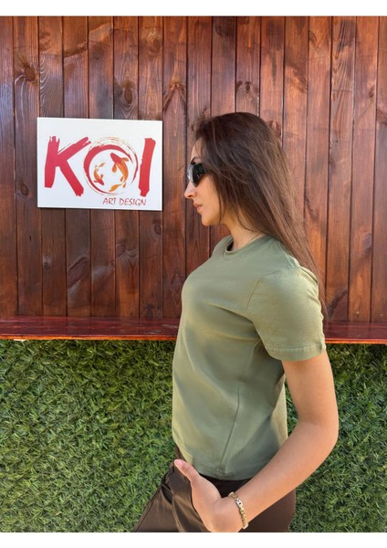 Basic Baskısız Düz Model / Kadın Haki Renk T-Shirt modelleri