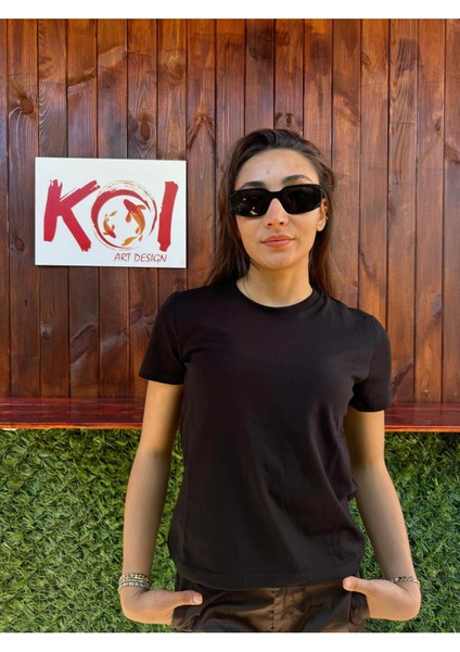 5'li Basic Kadın Tshirt (Pembe,beyaz,siyah,yeşil,kırmızı) fırsatları