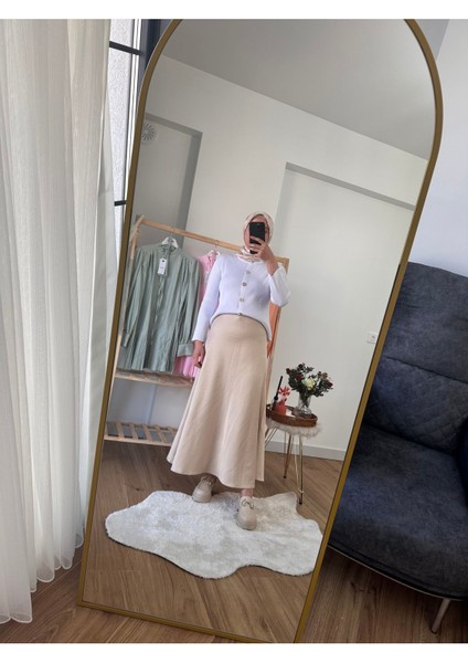 Kadın Etek Saten Bej fiyatları