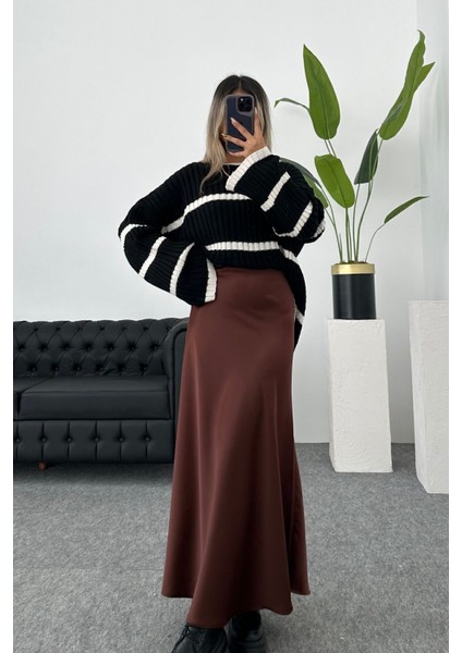 Şık Kumaş Beli Lastikli Uzun Etek