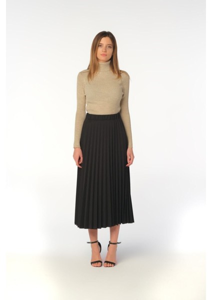 Kadın Siyah Beli Lastikli Pliseli Uzun Etek modelleri