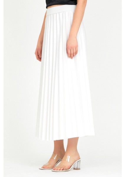 Kadın Bayaz Beli Lastikli Piliseli Etek