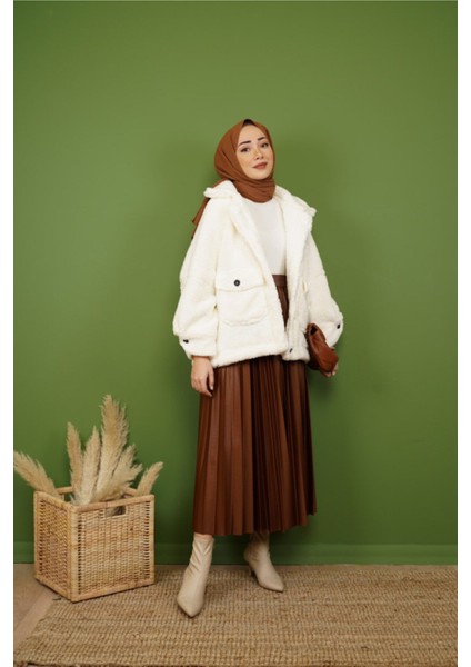 Kadın Deri Görünümlü Piliseli Etek Taba Renk Yeni Sezon fırsatları