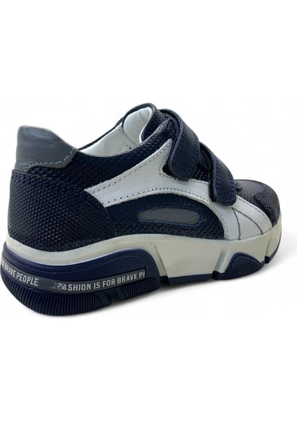 288 Erkek Çocuk Okul Öncesi Deri Sneaker fırsatları