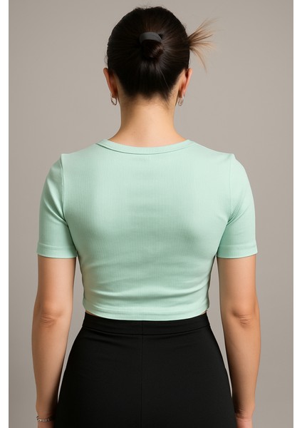 Sade ve Şık Crop modelleri