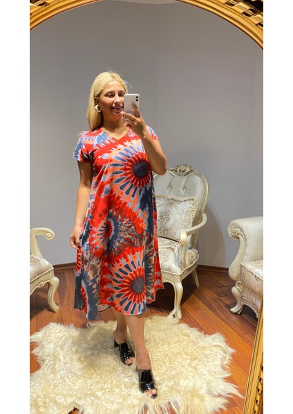 Kadın V Yaka Kırmızı Batik Desen Midi Boy Elbise fırsatları