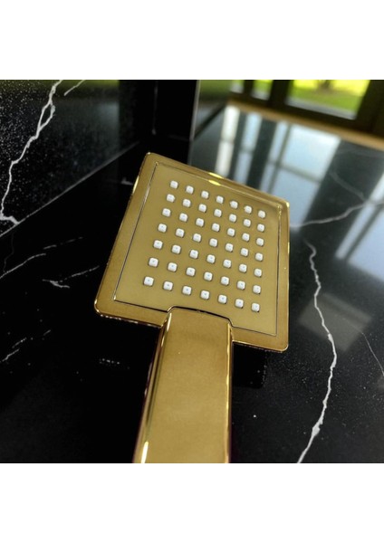 Kare Gold Renkli Modern Duş Başlığı fiyatları