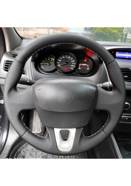 Fluence Tuşsuz Araca Özel Direksiyon Kılıfı (Düz Deri)