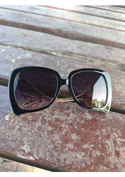 Kelebek Çerçeve Model Kadın Güneş Gözlüğü fırsatları