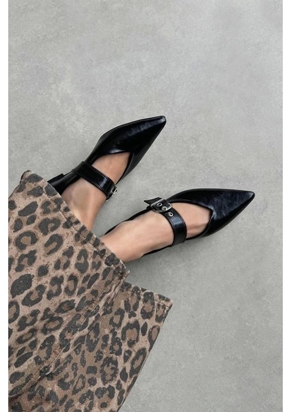 Brano Kadın Kemer Detay Deri Babet Siyah