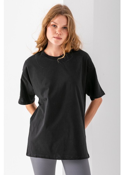 Kadın Bisiklet Yaka Düz Basic Pamuklu T-Shirt Siyah - 25501