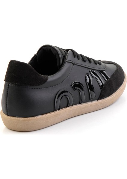 Siyah Siyah Rugan Kadın Sneaker K01179888809 modelleri