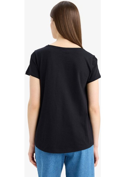 Regular Fit V Yaka Basic Düz Kısa Kollu Tişört C2058AX25SM