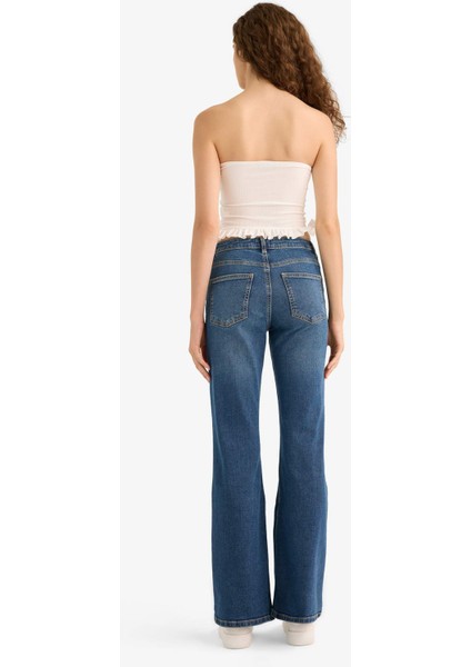 Mia Flare Fit Normal Bel İspanyol Paça Uzun Jean Pantolon E9158AX25AU indirimleri