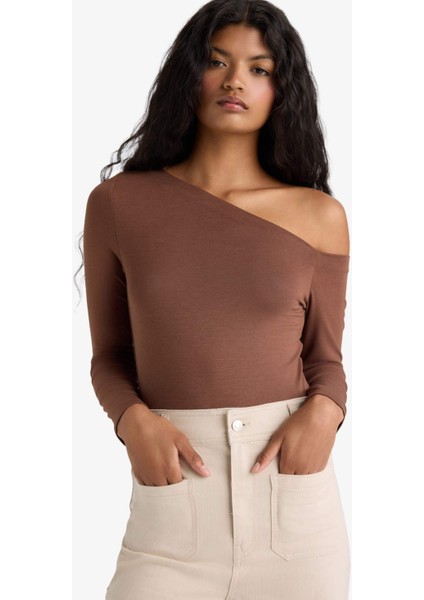 Slim Fit Dar Kesim Tek Omuzlu Uzun Kollu Tişört G0105AX25AU modelleri