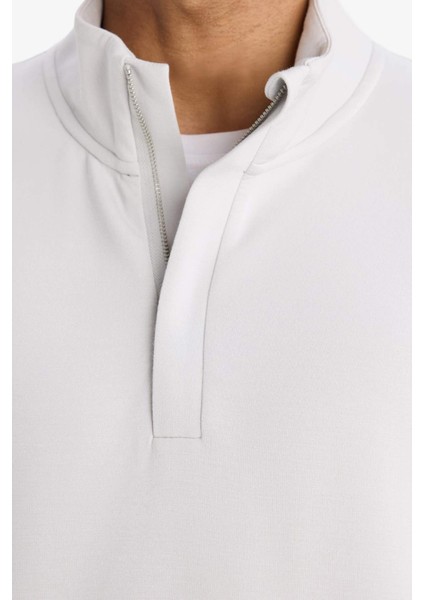 Fit Standart Fit Dik Yaka Yarım Fermuarlı Modal Sporcu Sweatshirt E9772AX25AU