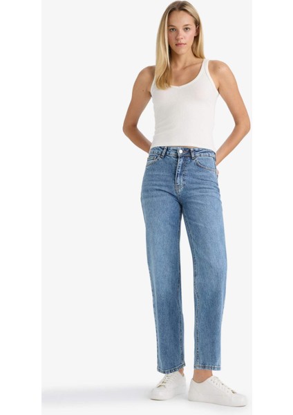 Comfort Straight Yüksek Bel Bilek Boy Jean Yıkamalı Pantolon D8155AX25AU