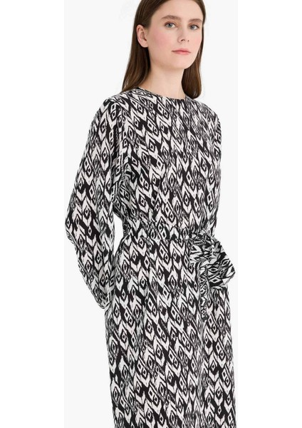 Regular Fit Bisiklet Yaka Desenli Kuşaklı Uzun Kollu Maxi Elbise D9835AX25SM modelleri