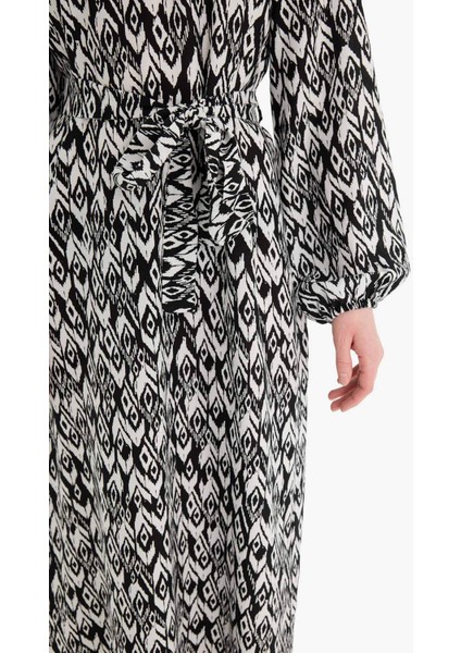 Regular Fit Bisiklet Yaka Desenli Kuşaklı Uzun Kollu Maxi Elbise D9835AX25SM fırsatları