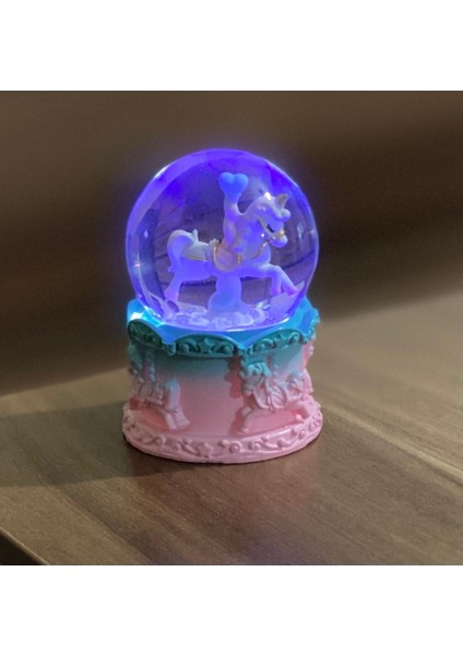 Mini Atlı, Mühürlü Kar Küresi, Şık ve Dekoratif Hediye Seçeneği modelleri