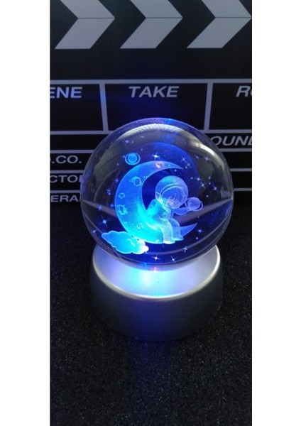 Renkli 3D Işıklı Uzay Temalı Cam Küre, Standlı ve Şık Tasarım fiyatları
