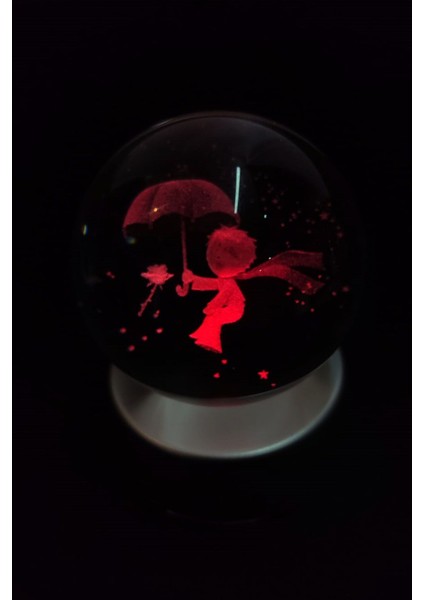 Işıklı Cam Küre, Standlı, Sevimli Prens Modeli, Dekoratif ve Şık Tasarım modelleri