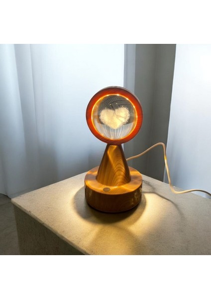 Kişiye Özel Ahşap Kalp Figürlü LED Gece Lambası, Romantik ve Sıcak Atmosfer Yaratır