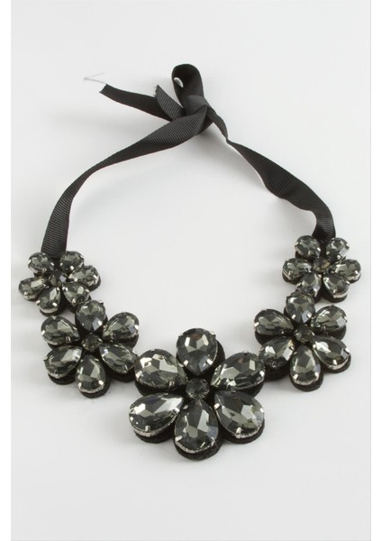 Papatya Taşlı Yaka Kolye