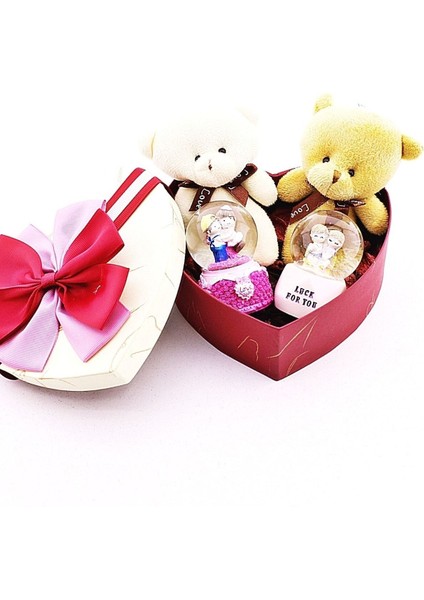 Orta Boy Kalp Kutuda Kar Küresi ve Sevimli Ayıcıklar Hediye Seti modelleri