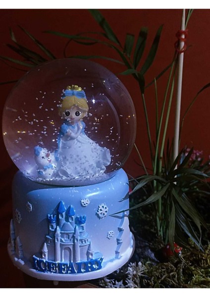 Mavi Elsa Temalı Şık Kar Küresi, Dekoratif ve Büyüleyici Süs. fiyatları