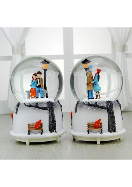 Işıklı ve Müzikli Orta Boy Romantik Aşk Temalı Kar Küresi modelleri