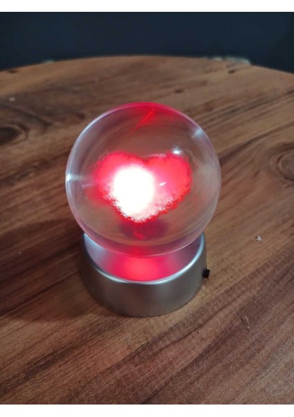 Şeffaf Işıklı Cam Kalp Dekorasyonu, Ortamınıza Sıcaklık ve Şıklık Katacak fiyatları