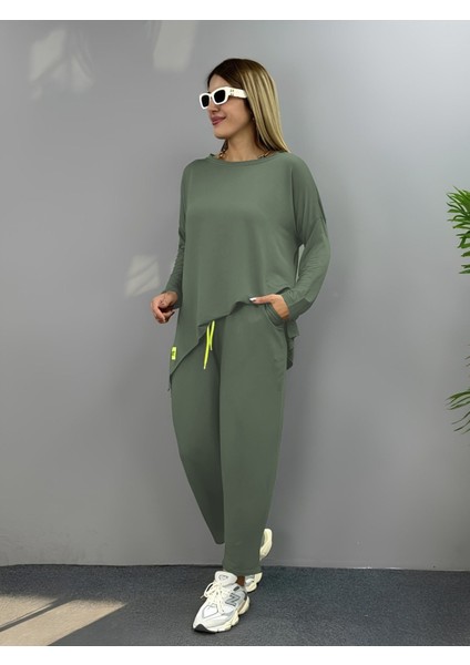 Kadın Iki Iplik Viskon Pamuk Kumaş Arma Detaylı Ikili Takım