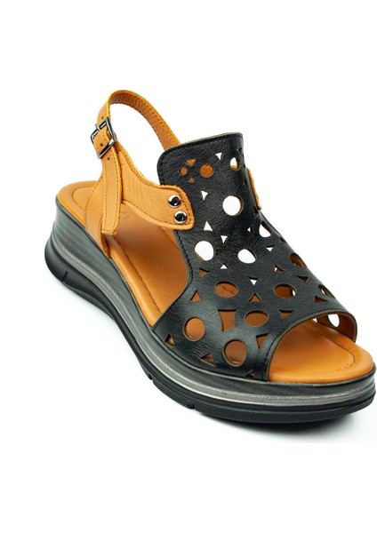 8065 Siyah Deri Kadın Sandalet