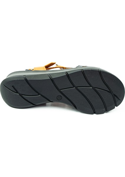 8065 Siyah Deri Kadın Sandalet indirimleri