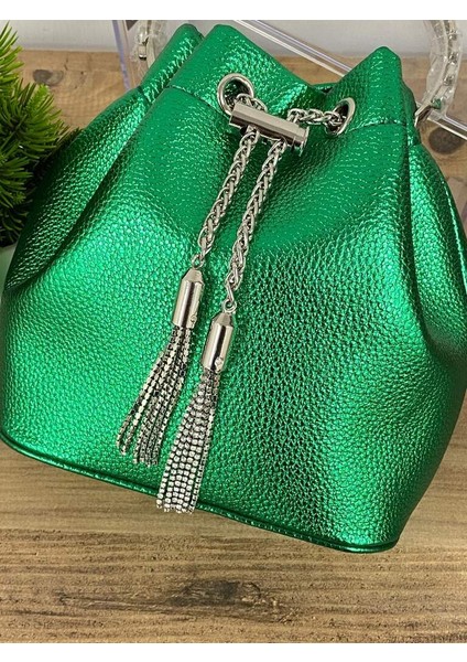 0000058 Düğün,nişan,abiye,makyaj Çantası Püskül Detaylı El Çantası fırsatları