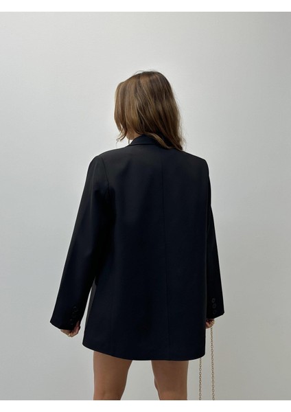 Kadın Kruvaze Yaka Düğmeli Siyah Ceket modelleri