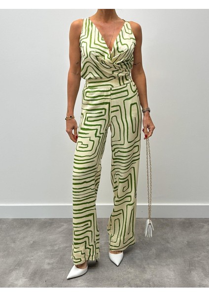 Kadın Modern Desenli Yeşil Bluz Pantolon Takım fırsatları